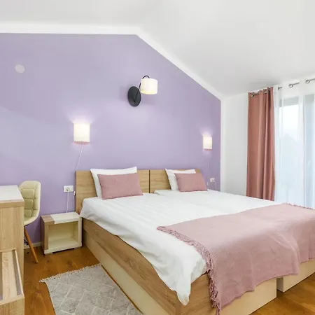 Mala Halu Villa *
